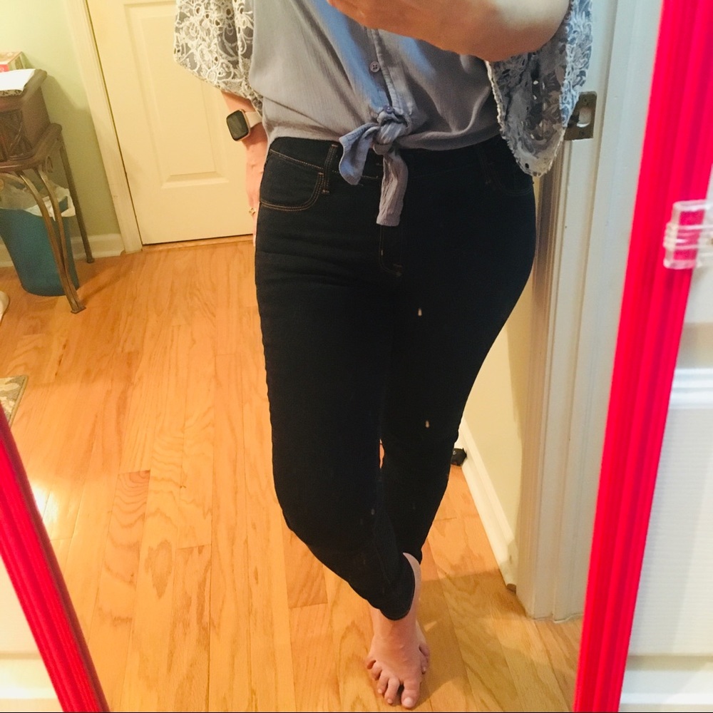Old Navy Rockstar skinny jeans - sz 10